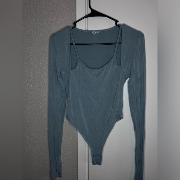 Long sleeve bodysuit top. - Picture 2 of 7